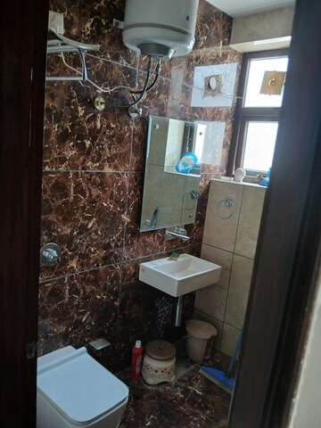 Kitchen in 3 BHK Builder Floor at Sector 35 – for Rent