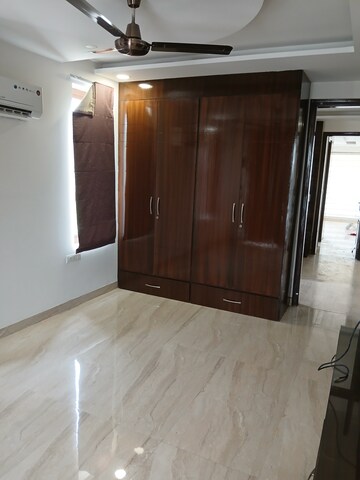 Furnished Amenities in 3 BHK Builder Floor at Sector 35 – for Rent