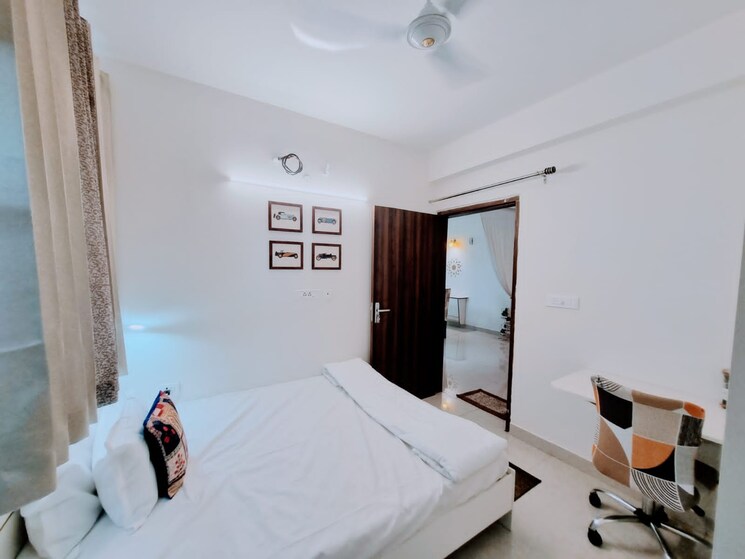 Master Bedroom, saket 3 Bedroom 200 Sq.Yd. Builder Floor In Saket Delhi 8754730