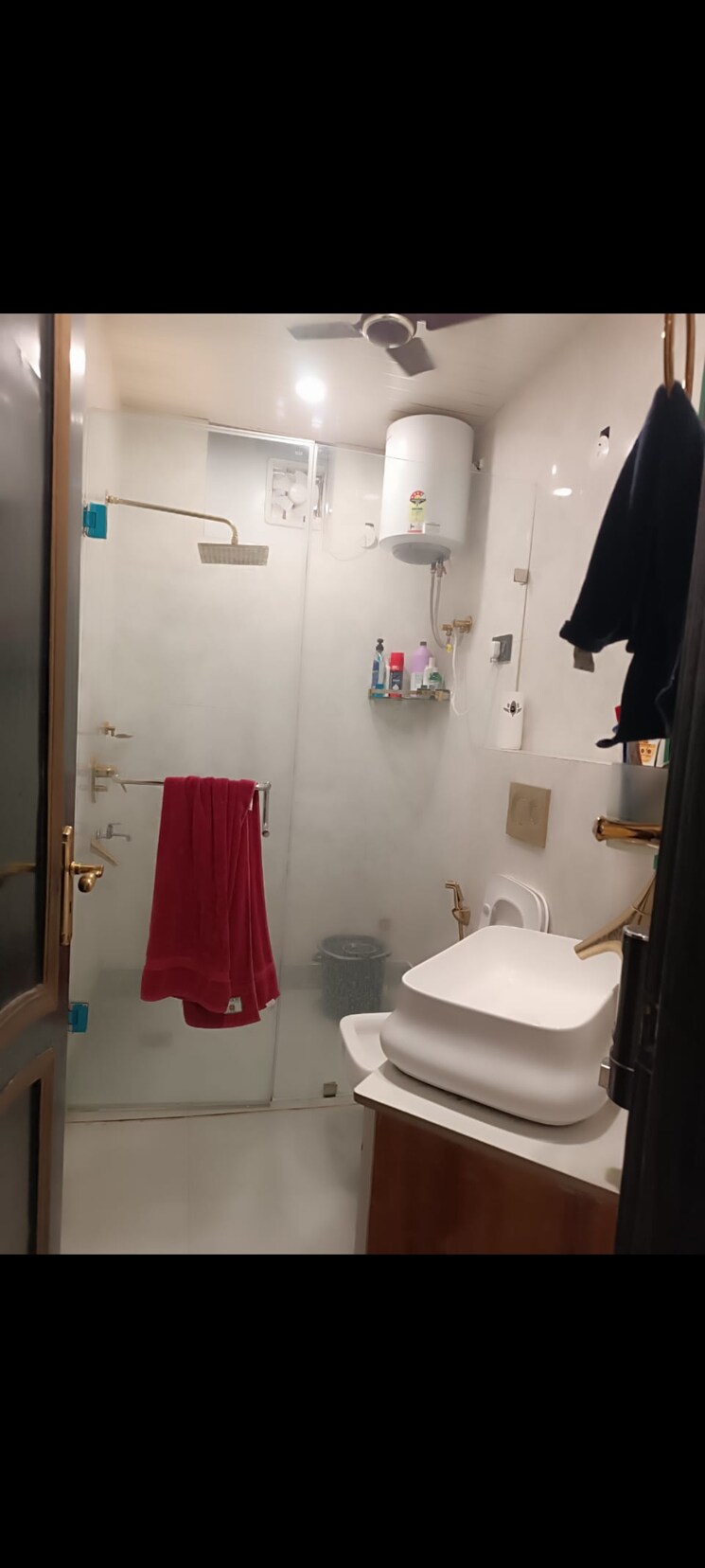 Bathroom, malviya nagar 2 Bedroom 900 Sq.Ft. Builder Floor In Malviya Nagar Delhi 8754736