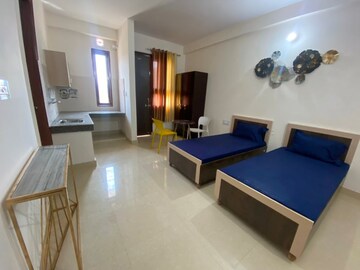 Room in  Pg at Fazilpur Jharsa – for Rent