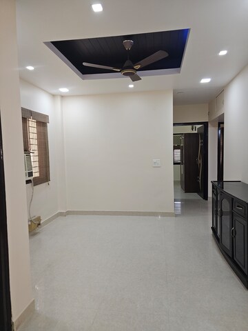 Furnished Amenities in 3 BHK Apartment at Sector 10 Dwarka – for Sale
