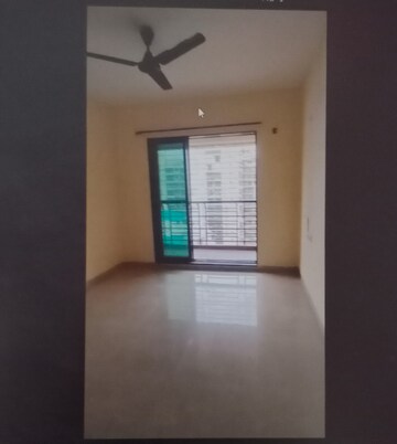Bedroom in 2.5 BHK Apartment at Shah Heights, Kharghar – for Rent