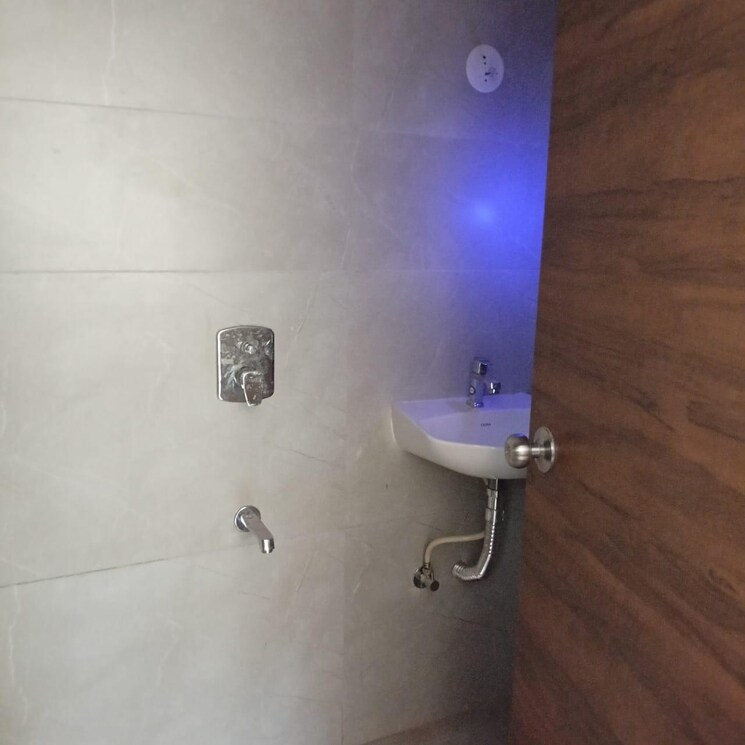 Room, ashok nagar 1 Bedroom 380 Sq.Ft. Apartment In Ashok Nagar Mumbai 8754769