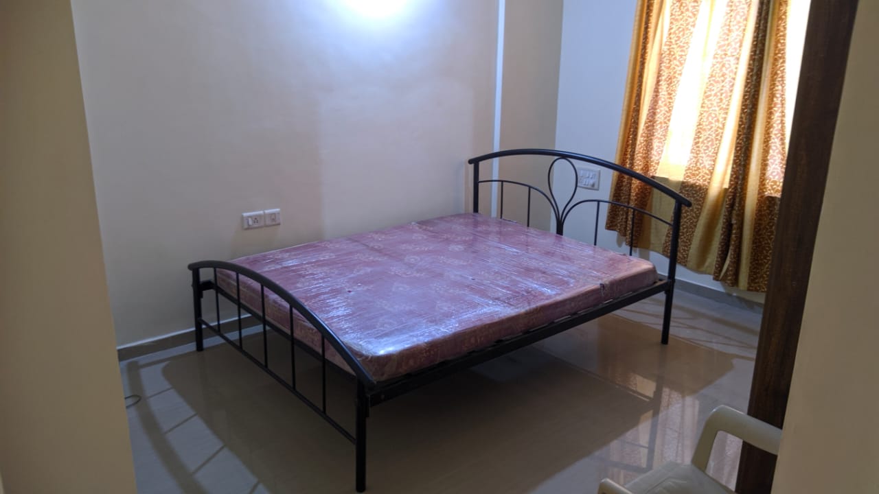 2 BHK + Extra Room Apartment For Rent in GM Infinite E City Town