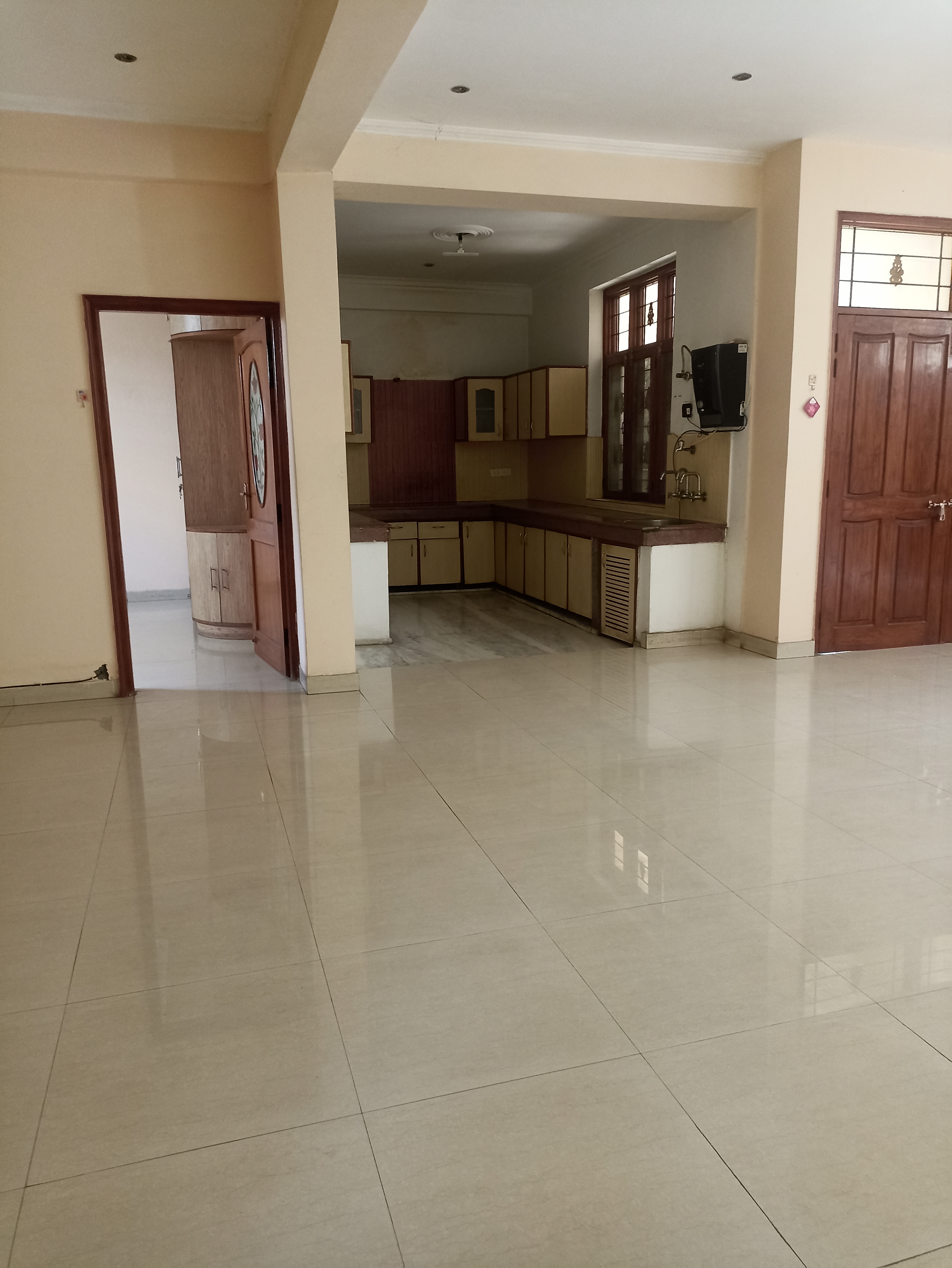 2 BHK + Pooja Room 400 Sq.Ft. Builder Floor in Ansal Plaza Sector-23