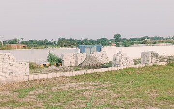 Plot For Sale in Solra