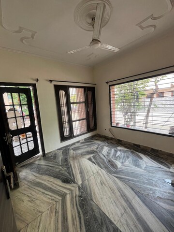 Bedroom in 3 BHK Independent House at Sector 17 – for Rent