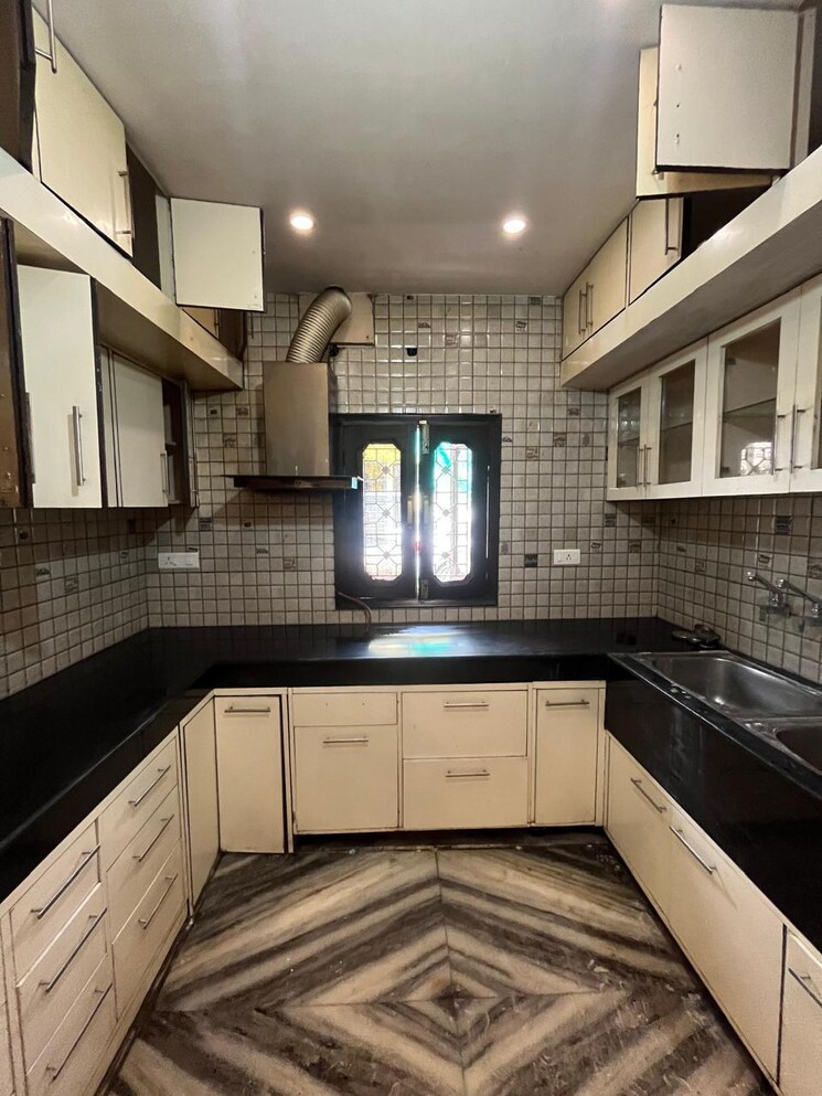 Kitchen, sector 17 3 Bedroom 1500 Sq.Ft. Independent House In Sector 17 Panchkula 8754832