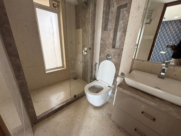 Bathroom, ekta-maplewood 3 Bedroom 1119 Sq.Ft. Apartment In Khar West Mumbai 8754833