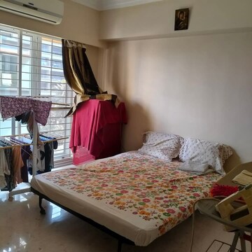 Bedroom in 2 BHK Apartment at Ekta Maplewood, Khar West – for Rent