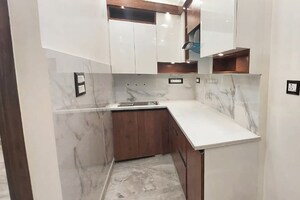 Kitchen in 2.5 BHK Builder Floor at SA HOMES I, Uttam Nagar – for Sale