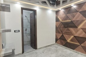 Building Lobby in 2.5 BHK Builder Floor at SA HOMES I, Uttam Nagar – for Sale