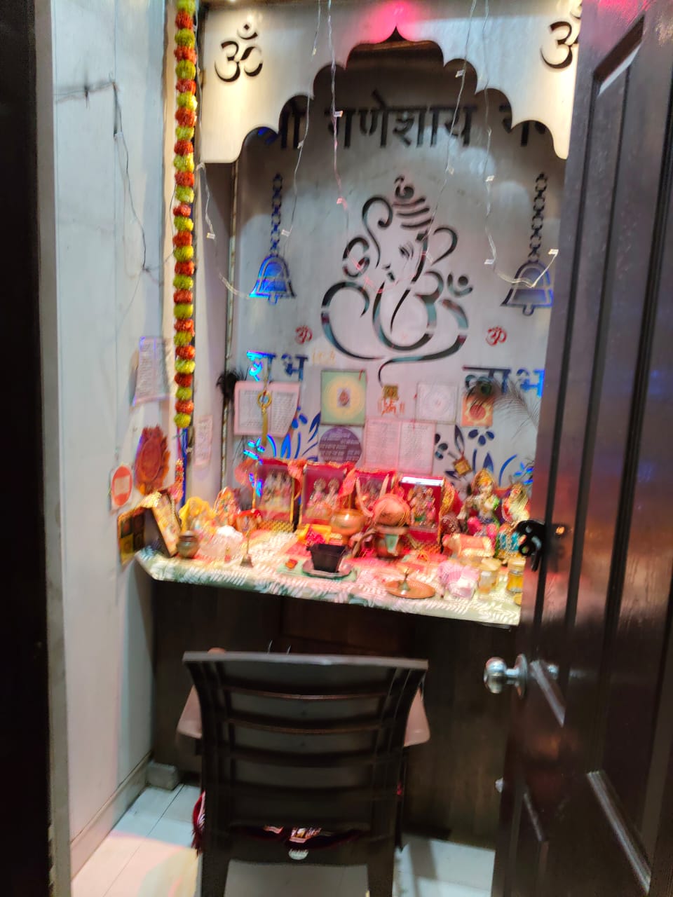 3.5 BHK + Pooja Room Villa For Sale in Wave City