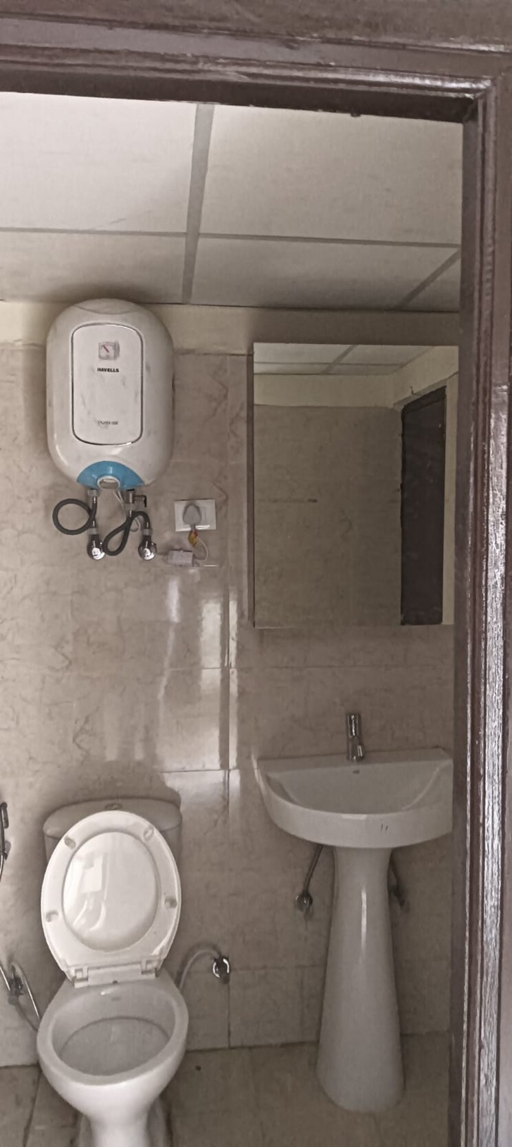 Bathroom, panchsheel-greens-ii 2 Bedroom 800 Sq.Ft. Apartment In Sector 16 Greater Noida Greater Noida 8754890