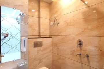 Bathroom in 2.5 BHK Builder Floor at SA HOMES I, Uttam Nagar – for Sale