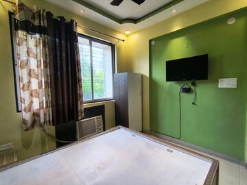 Bedroom in 3 BHK Apartment at Ideal Regency, Thakurpukur – for Rent