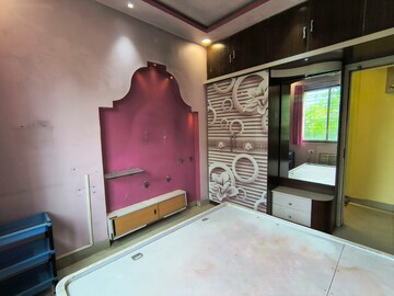 Furnished Amenities in 3 BHK Apartment at Ideal Regency, Thakurpukur – for Rent