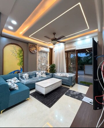 Living Room in 3 BHK Builder Floor at Sector 29 – for Sale