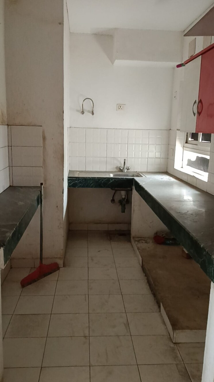 Kitchen, bptp-park-elite-floors 3 Bedroom 250 Sq.Yd. Builder Floor In Sector 85 Faridabad 8754902