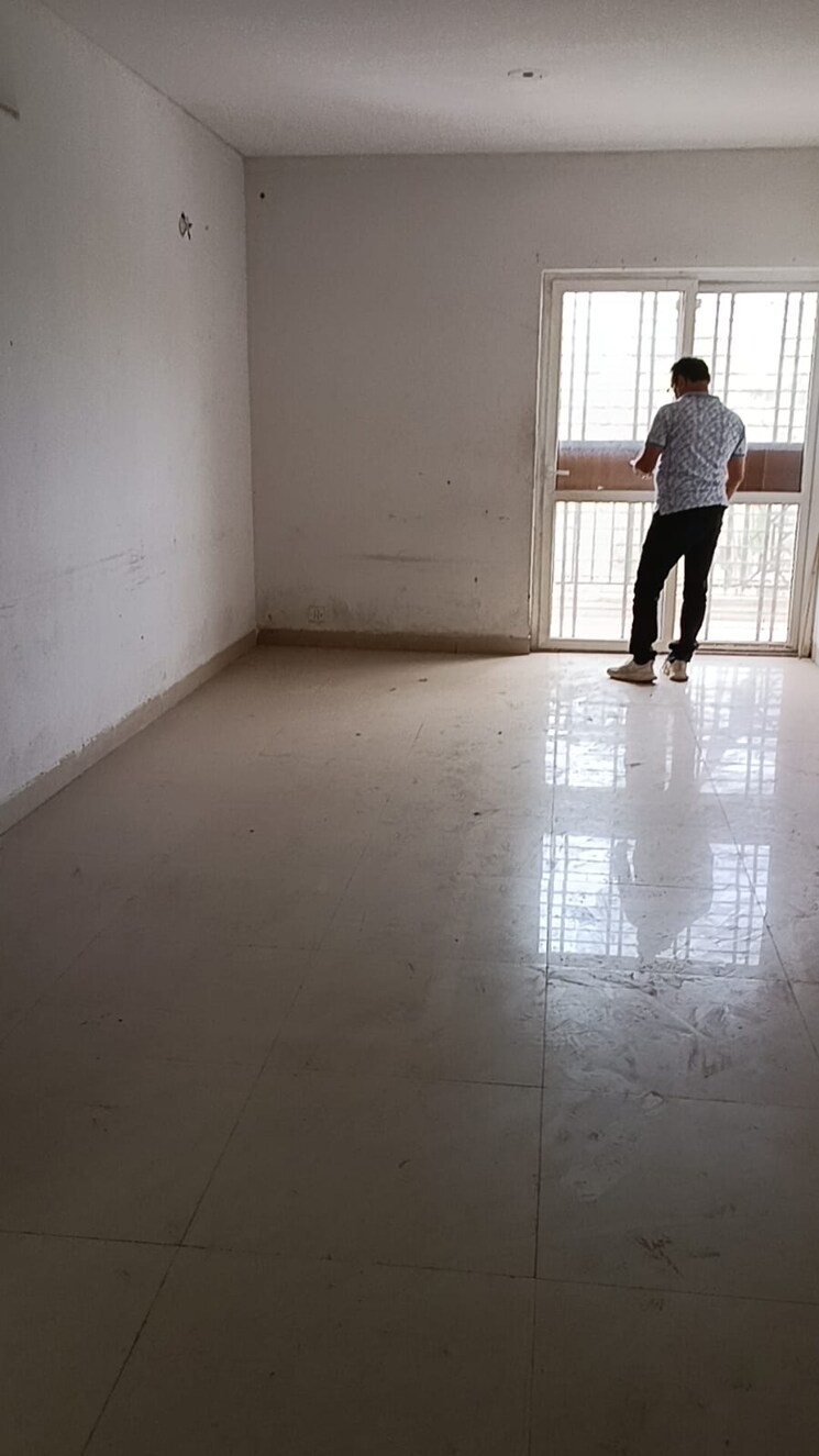 Room, bptp-park-elite-floors 3 Bedroom 250 Sq.Yd. Builder Floor In Sector 85 Faridabad 8754902