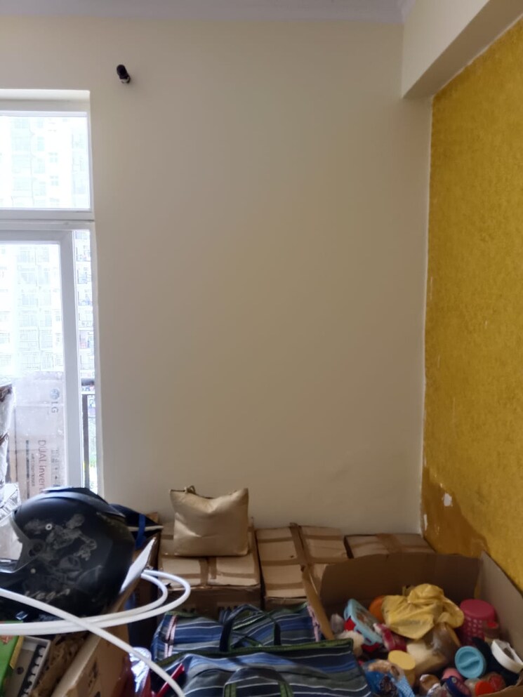 Other, amrapali-zodiac 2 Bedroom 1075 Sq.Ft. Apartment In Sector 120 Noida 8754900