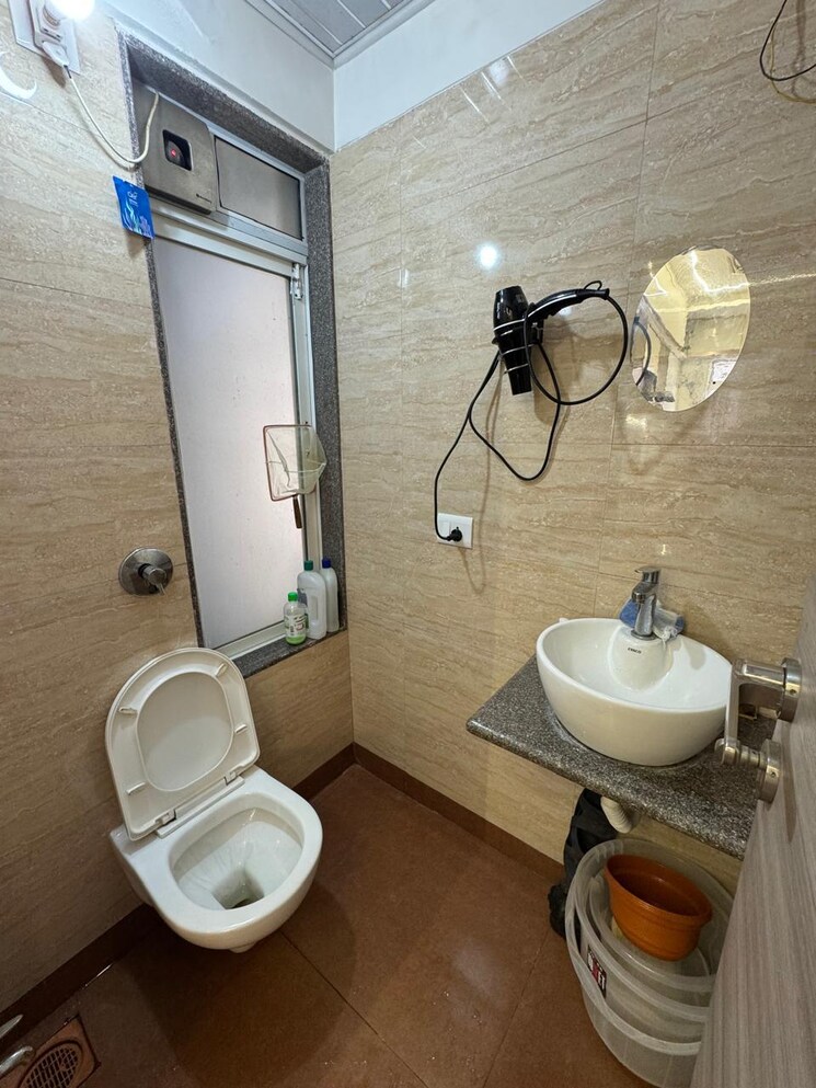 Bathroom, starwing-kaatyayni-heights 1 Bedroom 417 Sq.Ft. Apartment In Andheri East Mumbai 8754914