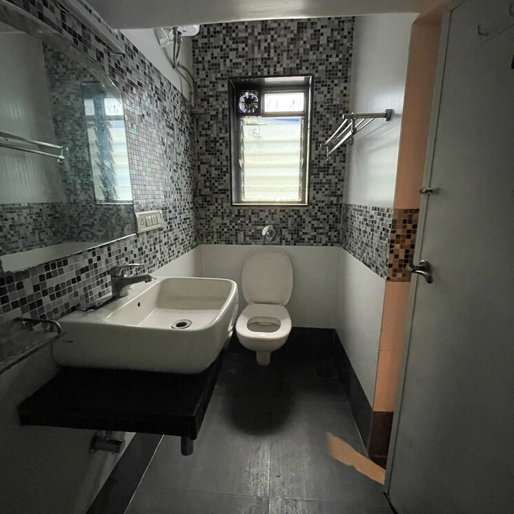 Attached Bathroom, vasant-valley-complex 2 Bedroom 740 Sq.Ft. Apartment In Dindoshi Mumbai 8754921