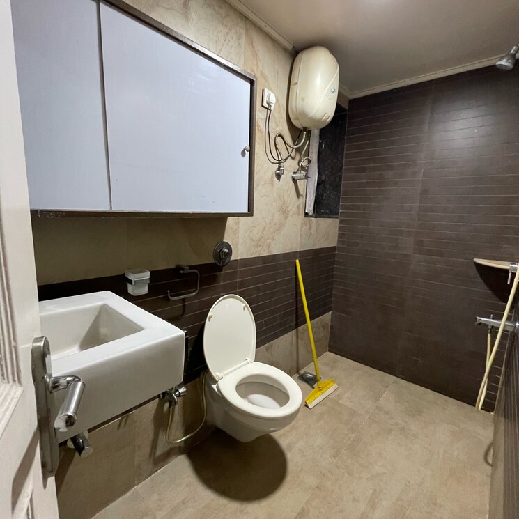 Attached Bathroom, vasant-valley-complex 2 Bedroom 740 Sq.Ft. Apartment In Dindoshi Mumbai 8754921