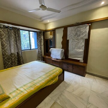 Bedroom in 2 BHK Apartment at Vasant Valley Complex, Dindoshi – for Rent