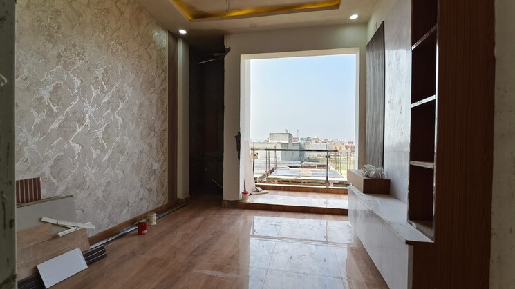Bedroom, noida central 3 Bedroom 72 Sq.Yd. Villa In Noida Central Noida 8754925