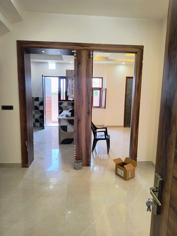 Room in 3.5 BHK Independent House at Sahastradhara – for Sale