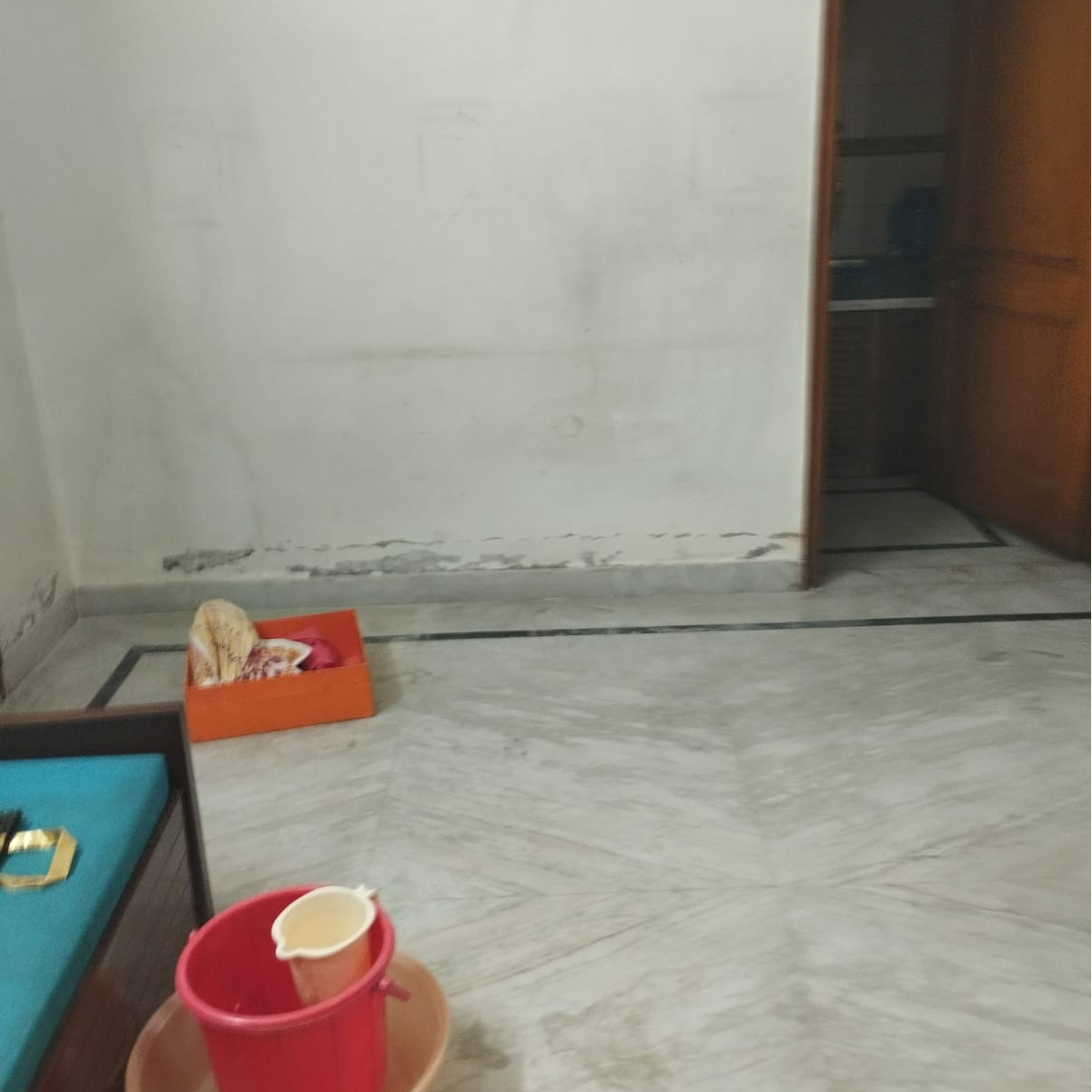 1 BHK Builder Floor For Rent in Sector 23