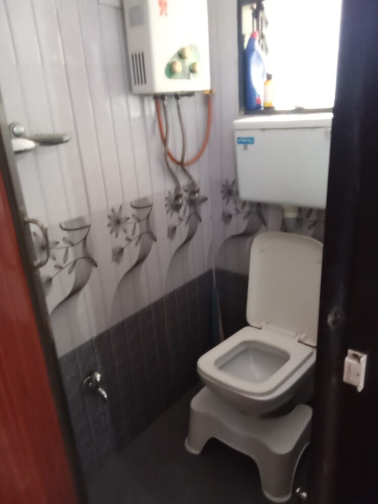 Bathroom, runwal-nagar-chs 1 Bedroom 570 Sq.Ft. Apartment In Runwal Nagar Thane 8754979
