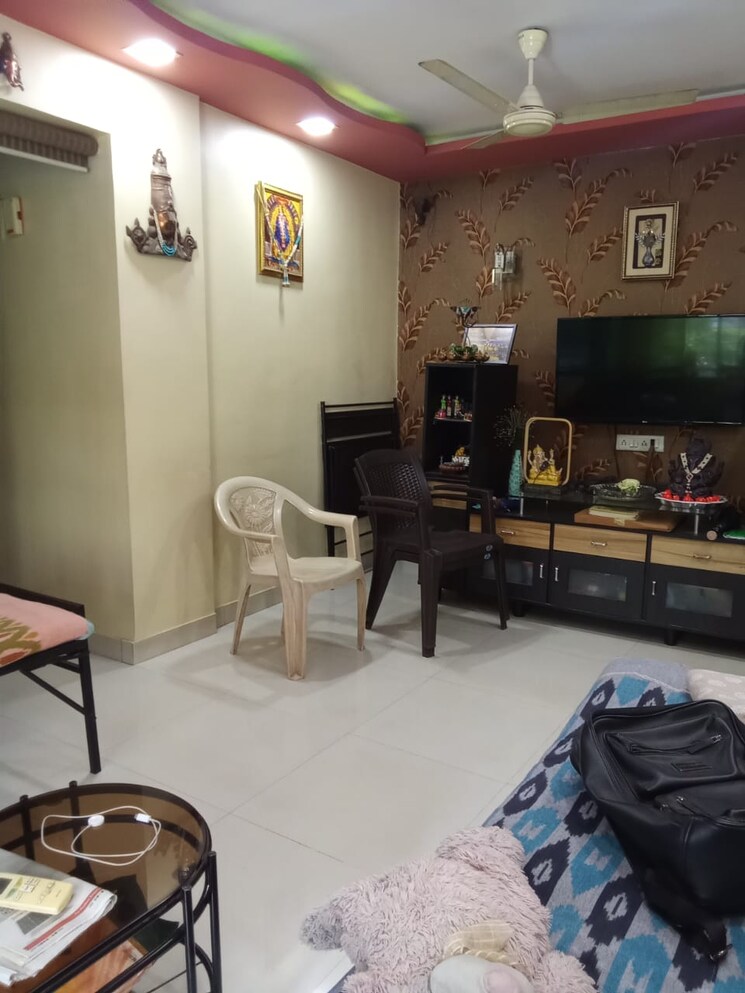 Living Room, runwal-nagar-chs 1 Bedroom 570 Sq.Ft. Apartment In Runwal Nagar Thane 8754979