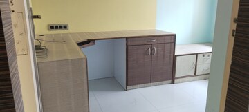 Room in 2.5 BHK Apartment at Gundecha Altura, Kanjurmarg West – for Rent