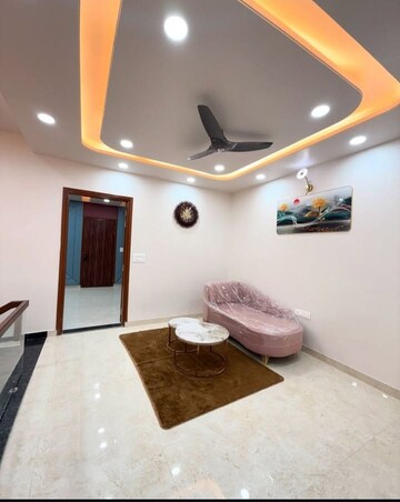 Furnished Amenities in 3 BHK Builder Floor at Sector 30 – for Sale