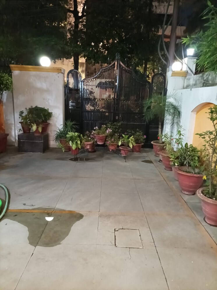 Living Room, the-hive-gomati-nagar 6+ Bedroom 3200 Sq.Ft. Independent House In Gomti Nagar Lucknow 8755042