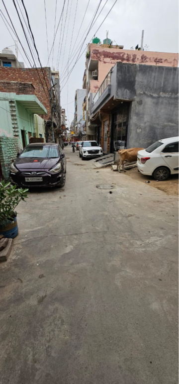 Parking in 3 BHK Independent House at Nawada – for Sale