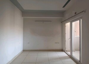 2 BHK Apartment For Sale in Ajnara Grand Heritage, Sector 74