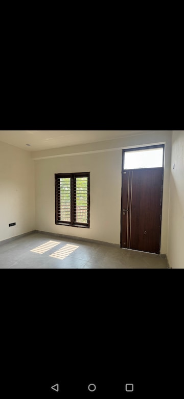 Room in 3 BHK Builder Floor at Puri Aman Vilas, Sector 89 – for Rent