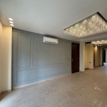 Living Room in 4 BHK Apartment at Aradhya Homes, Sector 67a – for Rent
