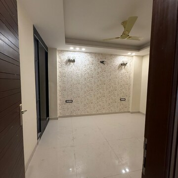 Bedroom in 4 BHK Apartment at Aradhya Homes, Sector 67a – for Rent