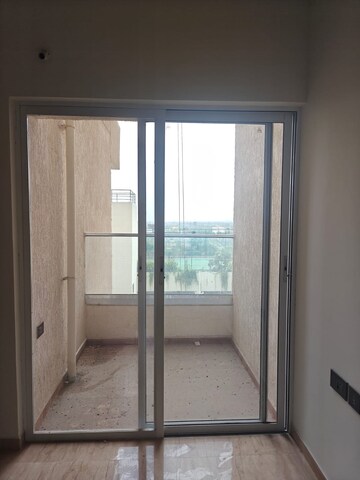 Room in 1 BHK Apartment at VTP Cygnus, Kharadi – for Sale