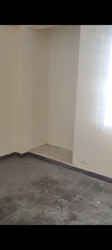 Room in 2.5 BHK Apartment at Habitech Panch Tatva, Tech Zone 4 Greater Noida – for Sale