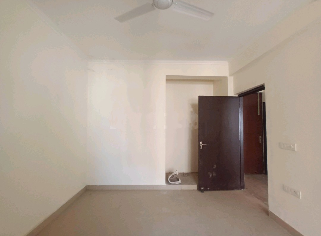 2 BHK Apartment For Sale in Amrapali Silicon City