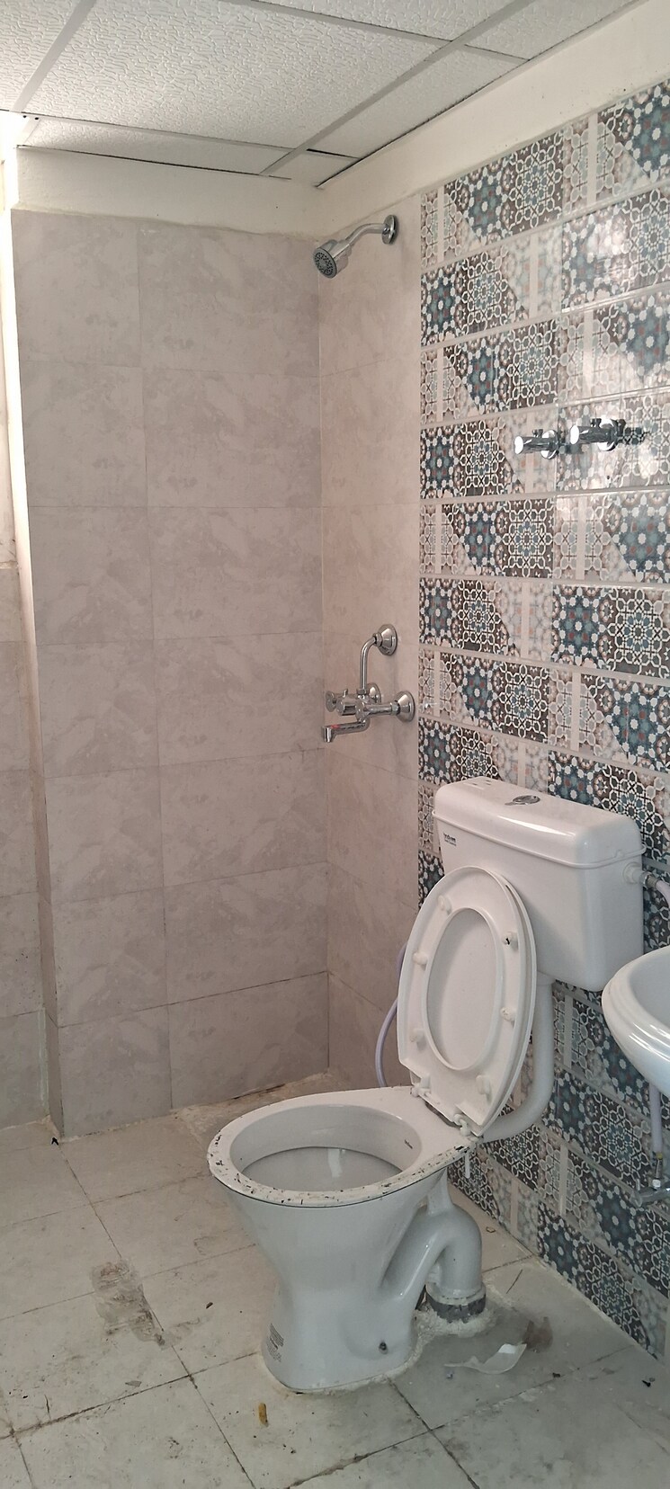 Bathroom, signature-global-proxima 2 Bedroom 675 Sq.Ft. Apartment In Sector 89 Gurgaon 8755129