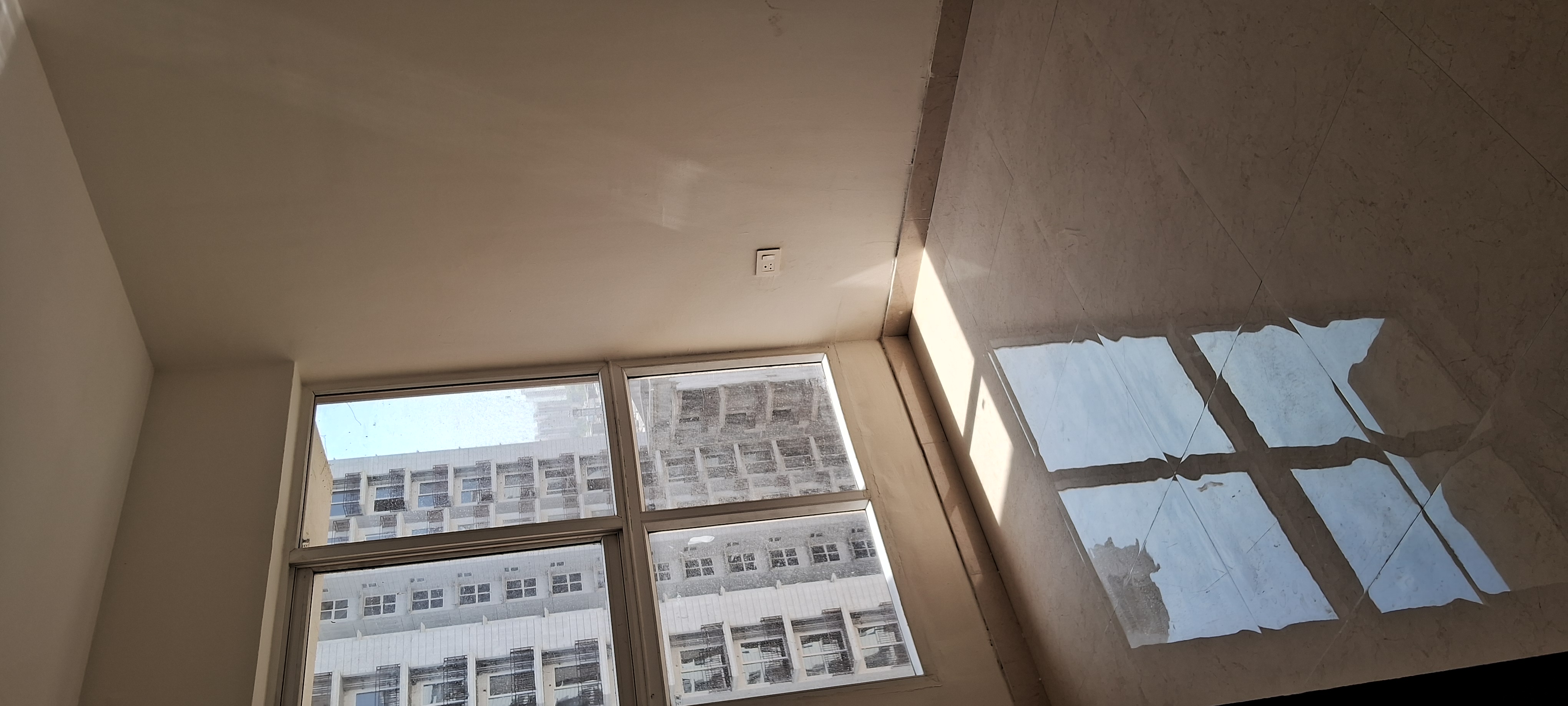 2 BHK + Extra Room Apartment For Rent in Signature Global Proxima