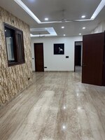 3 BHK + Study Room 2200 Sq.Ft. Builder Floor in BPTP Amstoria