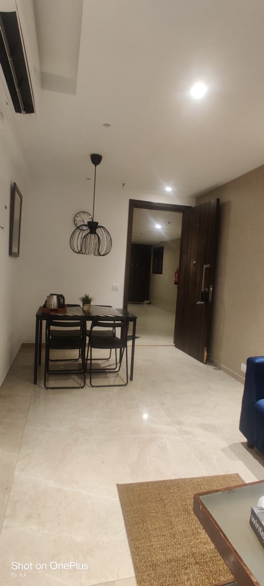 1 BHK Apartment For Rent in Hiranandani Regent Hill